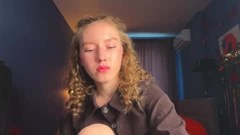 Snapshot of anna_kare chatting on 29, 4, 2026 Anna online show from 29, 4, 2026