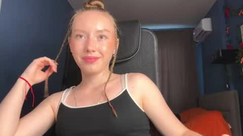 Snapshot of anna_kare chatting on 18, 6, 2026 Anna online show from 18, 6, 2026