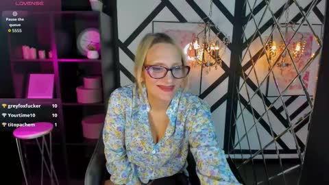 Snapshot of anna_noir chatting on 31, 1, 2026 Anna online show from 31, 1, 2026