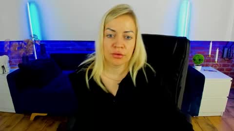 anna_snow9 online show from 25, 9, 2025