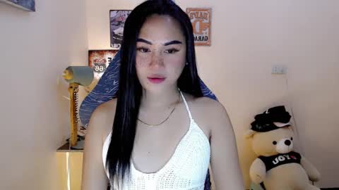 SWEET ANNA online show from 6, 1, 2025