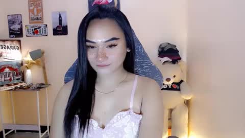 SWEET ANNA online show from 7, 2, 2025