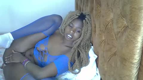 Snapshot of annabellapretty chatting on 15, 10, 2025 annabellapretty online show from 15, 10, 2025