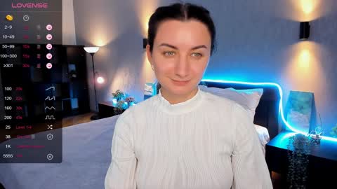 Snapshot of annacooleman_ chatting on 12, 1, 2025 Anna online show from 12, 1, 2025