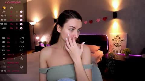 Snapshot of annacooleman_ chatting on 11, 9, 2025 Anna online show from 11, 9, 2025