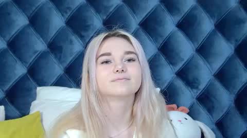 AnnaDelon online show from 30, 9, 2025