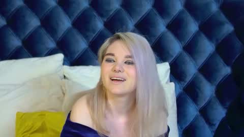 AnnaDelon online show from 9, 10, 2025
