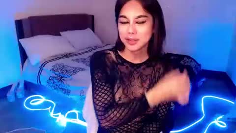 Snapshot of annadeville666 chatting on 2, 12, 2025 ANNA online show from 2, 12, 2025