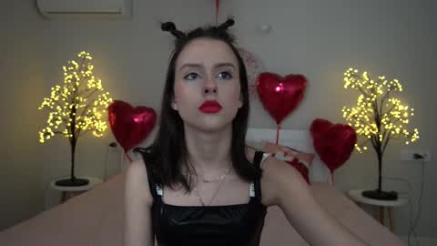 Snapshot of annaelys chatting on 21, 2, 2025 Anna online show from 21, 2, 2025