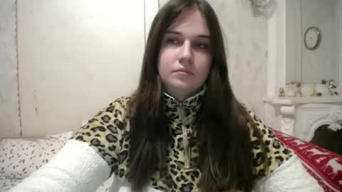 Snapshot of annagoldy3 chatting on 19, 4, 2026 Anna online show from 19, 4, 2026
