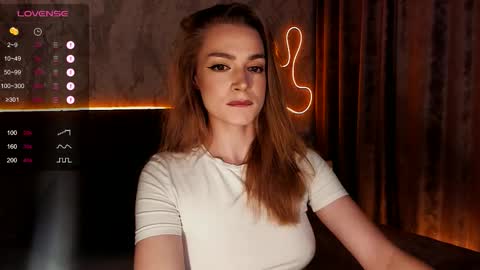 Snapshot of annakarenina__ chatting on 3, 12, 2025 Goddess Anna online show from 3, 12, 2025