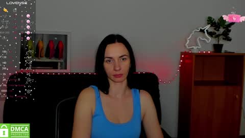 Anna online show from 2, 2, 2025