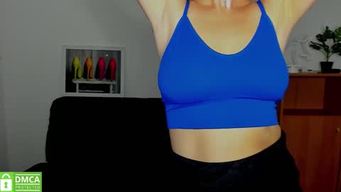 Anna online show from 10, 9, 2025