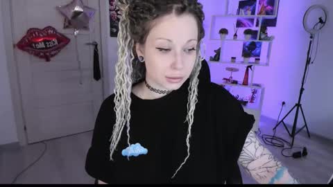 Snapshot of annanebula chatting on 14, 9, 2025 Anna online show from 14, 9, 2025