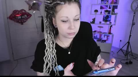 Snapshot of annanebula chatting on 4, 10, 2025 Anna online show from 4, 10, 2025