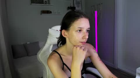 Anna online show from 6, 7, 2026