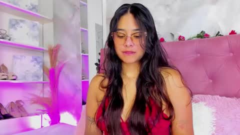 Snapshot of annaqueen_ chatting on 28, 10, 2025 Anna online show from 28, 10, 2025
