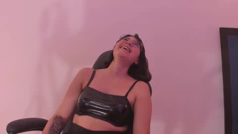 Annara Lein online show from 12, 11, 2025