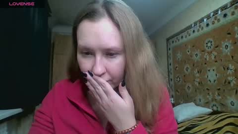 Snapshot of annaxlovers chatting on 5, 12, 2025 AnnaXLovers online show from 5, 12, 2025