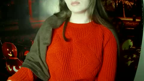 Snapshot of annbelll chatting on 24, 10, 2025 Bella online show from 24, 10, 2025