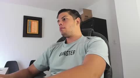 Snapshot of anndyhardy11 chatting on 23, 12, 2024 Anndy Hardy online show from 23, 12, 2024