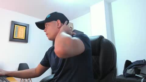 Snapshot of anndyhardy11 chatting on 2, 1, 2025 Anndy Hardy online show from 2, 1, 2025