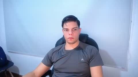 Snapshot of anndyhardy11 chatting on 1, 2, 2025 Anndy Hardy online show from 1, 2, 2025