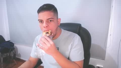 Snapshot of anndyhardy11 chatting on 25, 2, 2025 Anndy Hardy online show from 25, 2, 2025