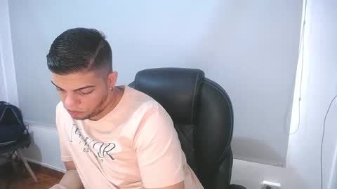 Snapshot of anndyhardy11 chatting on 27, 2, 2025 Anndy Hardy online show from 27, 2, 2025