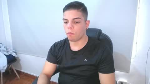 Snapshot of anndyhardy11 chatting on 3, 3, 2025 Anndy Hardy online show from 3, 3, 2025