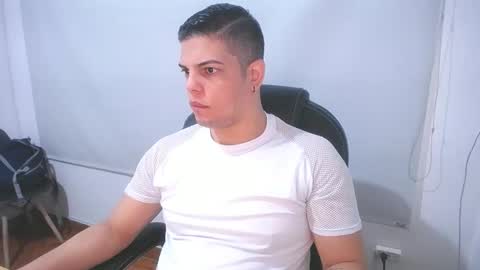 Snapshot of anndyhardy11 chatting on 5, 3, 2025 Anndy Hardy online show from 5, 3, 2025