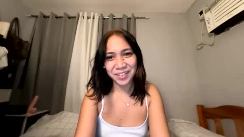 anne_chanelx online show from 13, 4, 2026