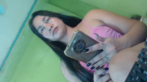 Snapshot of anne_hotaway chatting on 14, 6, 2026 anne_hotaway online show from 14, 6, 2026