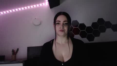 Snapshot of annebellee69 chatting on 16, 2, 2025 annebellee69 online show from 16, 2, 2025