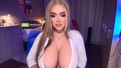 Snapshot of annecalifornia chatting on 15, 11, 2025 Anne Hart online show from 15, 11, 2025