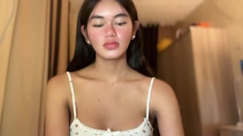 Snapshot of annedee_ chatting on 20, 12, 2024 Kim online show from 20, 12, 2024