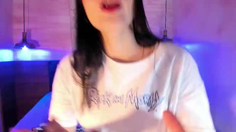 Snapshot of annedixie chatting on 2, 12, 2025 Anne online show from 2, 12, 2025