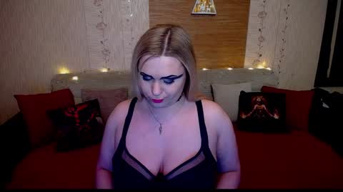 Snapshot of annessixreign chatting on 29, 12, 2024 AnnessixReign online show from 29, 12, 2024