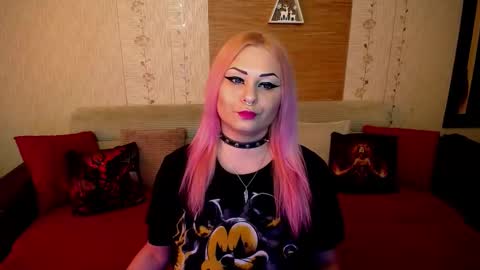 Snapshot of annessixreign chatting on 21, 10, 2025 AnnessixReign online show from 21, 10, 2025