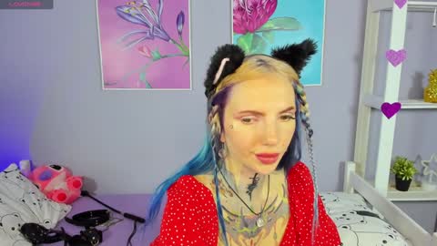 Snapshot of annetenet chatting on 6, 12, 2024 Annet online show from 6, 12, 2024