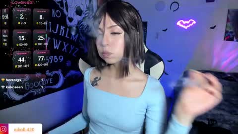 Snapshot of anni_420_ chatting on 8, 3, 2025 Nikoll online show from 8, 3, 2025