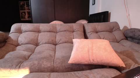 Snapshot of anni_art chatting on 16, 1, 2025 Anni online show from 16, 1, 2025