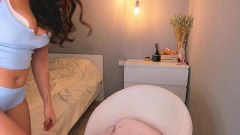 Annie online show from 15, 11, 2025