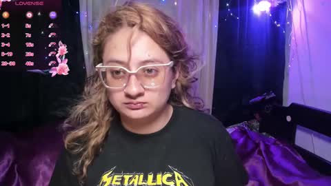 Snapshot of annie_bigboobs_ chatting on 16, 2, 2025 Ana Bolena independent model online show from 16, 2, 2025