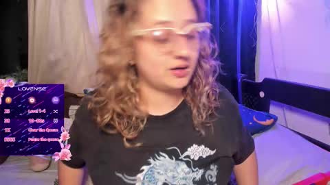 Snapshot of annie_bigboobs_ chatting on 2, 10, 2025 Ana Bolena independent model online show from 2, 10, 2025