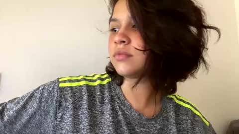 Annie  online show from 30, 12, 2024