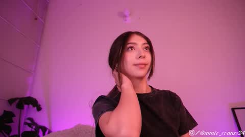 Annie Evans online show from 27, 2, 2025