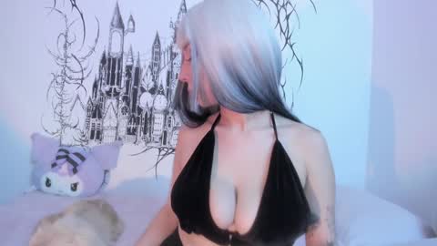 annie  online show from 14, 12, 2024