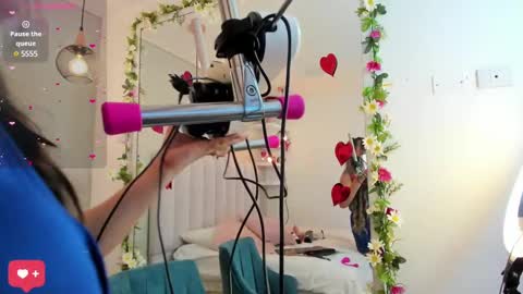 Snapshot of annie_karlsson__ chatting on 27, 2, 2025 online show from 27, 2, 2025