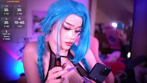 Annie May   online show from 14, 12, 2024